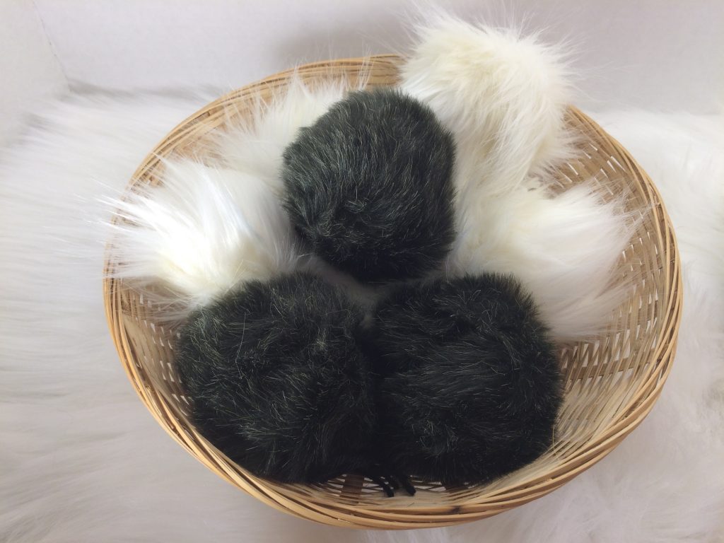 How to Make Faux Fur Pom Poms - Northern Moose